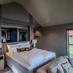 Bryggehotell - By Classic Norway 호텔 헤닝스베르