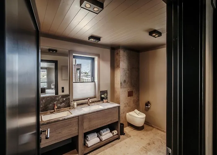 Bryggehotell - By Classic Norway 5* הנינגסבר