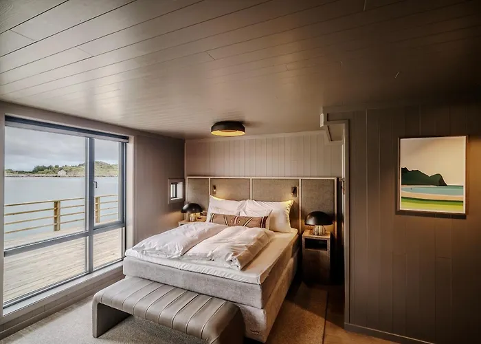 Bryggehotell - By Classic Norway מלון 5*