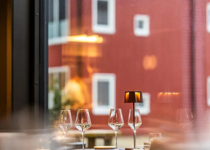 מלון Bryggehotell - By Classic Norway 5*