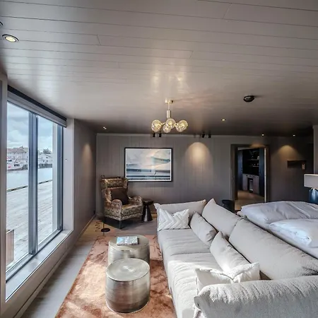 Bryggehotell - By Classic Norway فندق