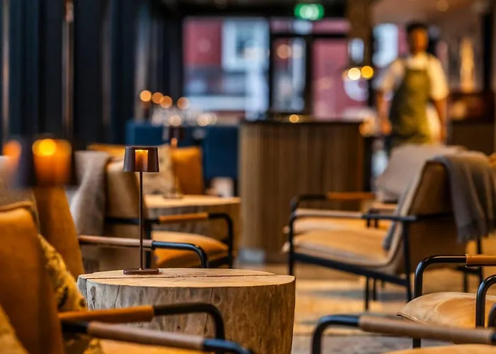 Hotel Bryggehotell - By Classic Norway Henningsvaer